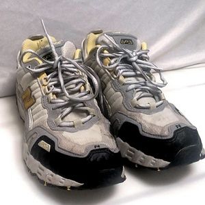New Balance All-Terrain Sneakers Women's 7.5
